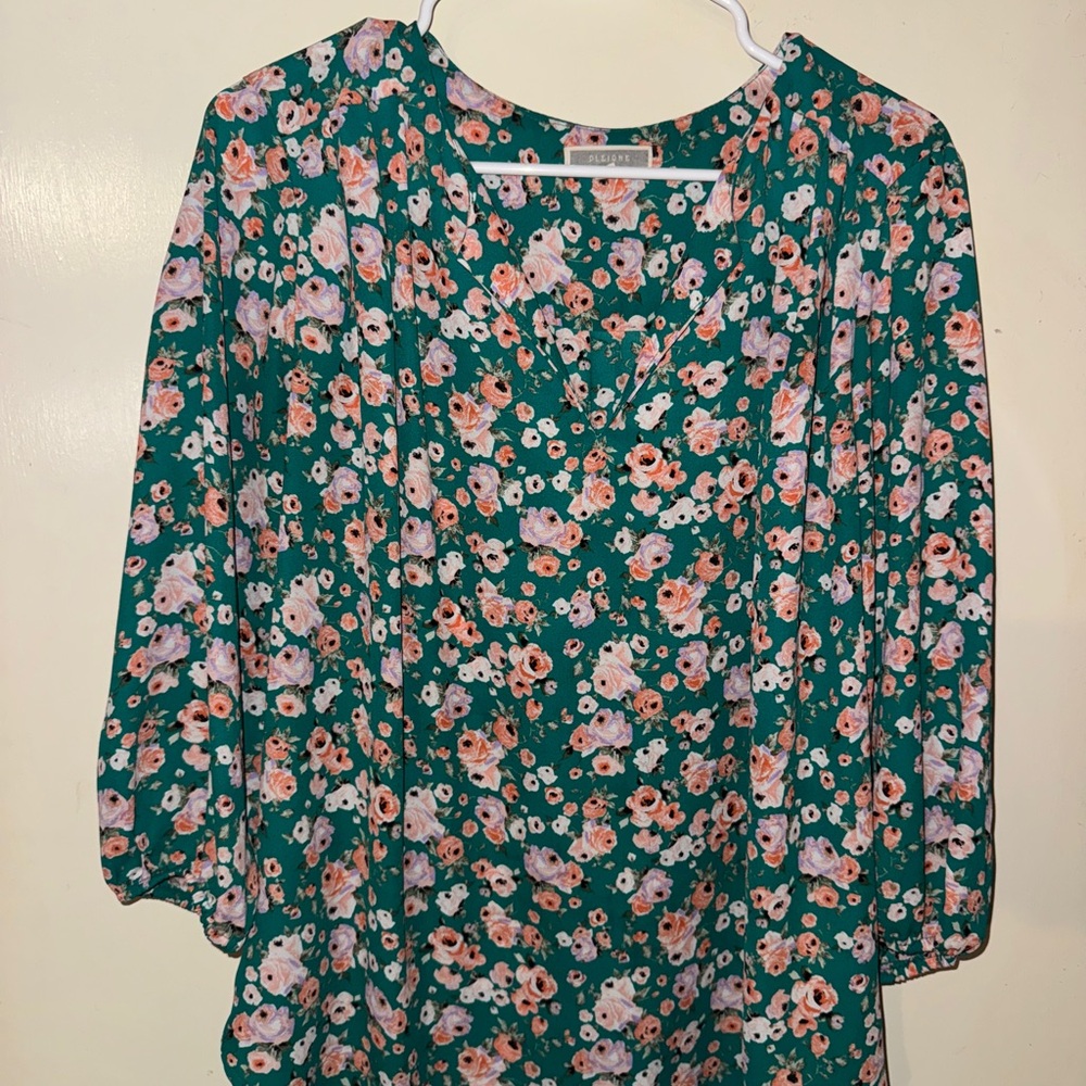 Pleione Green Floral Relaxed Blouse